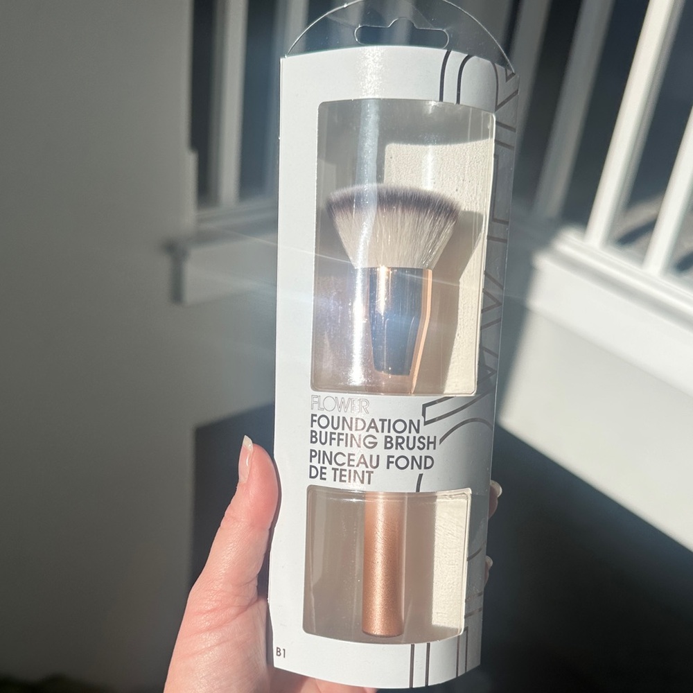 Foundation Buffing Brush - Rose Gold